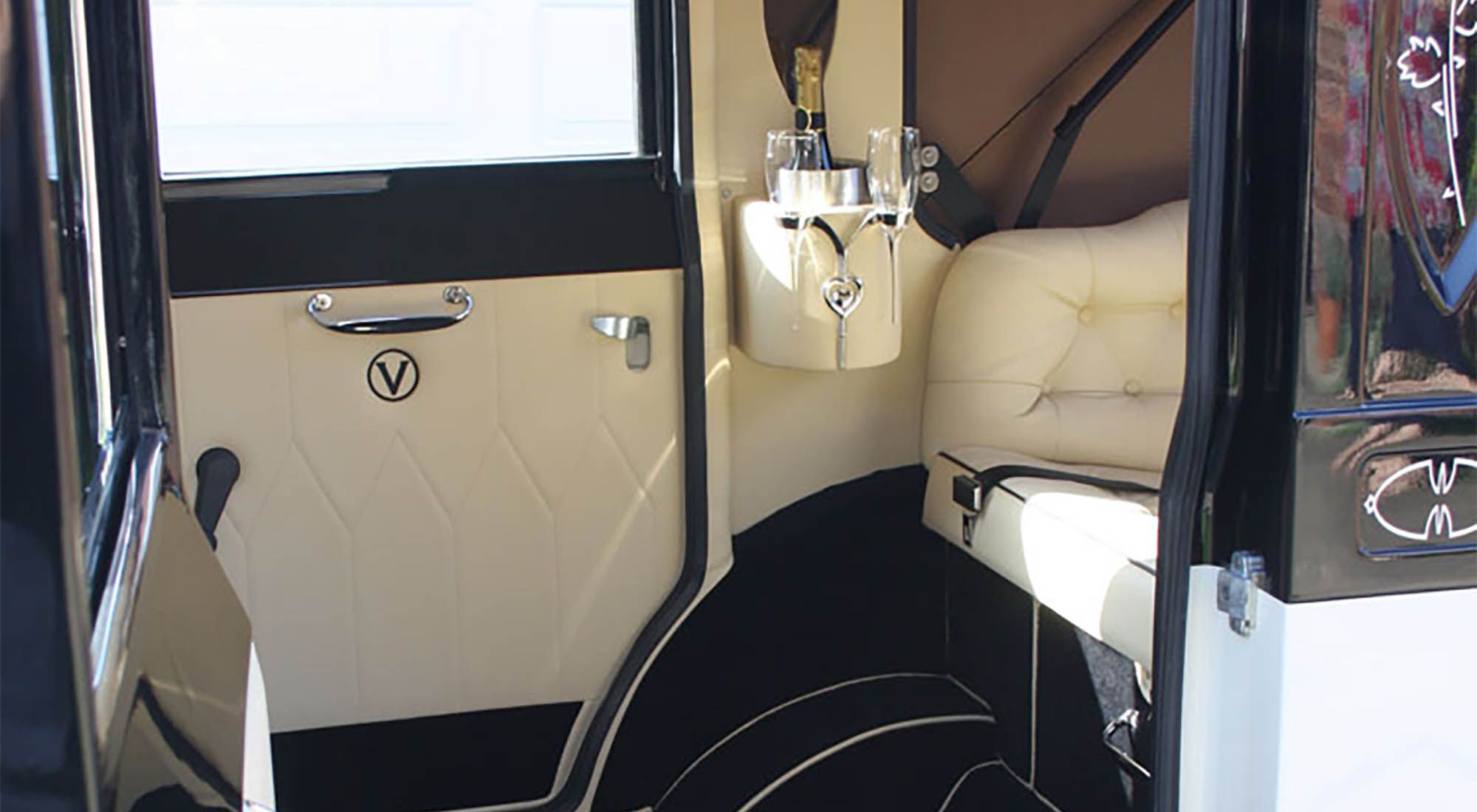 Viscount Landaulette Wedding Cars – True Luxury, Timeless Elegance” 